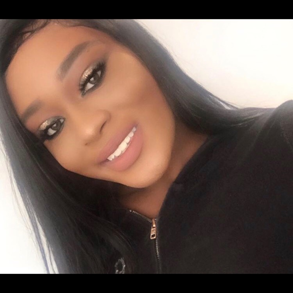 Meet your Posher, Destiny